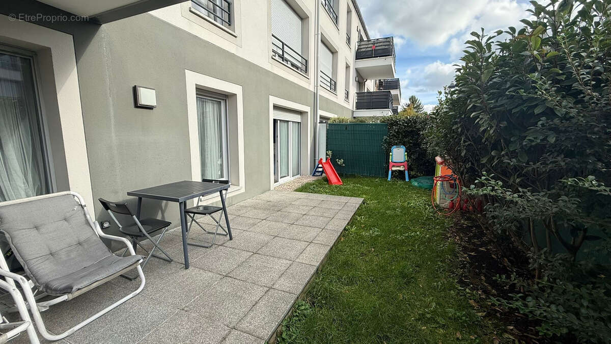 Appartement à CLAYE-SOUILLY