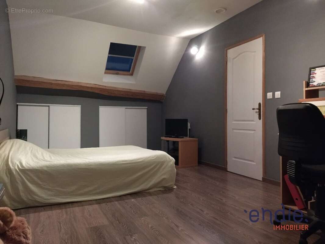 Maison à SAINT-SULPICE