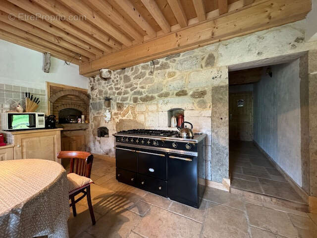 Maison à LALLEYRIAT