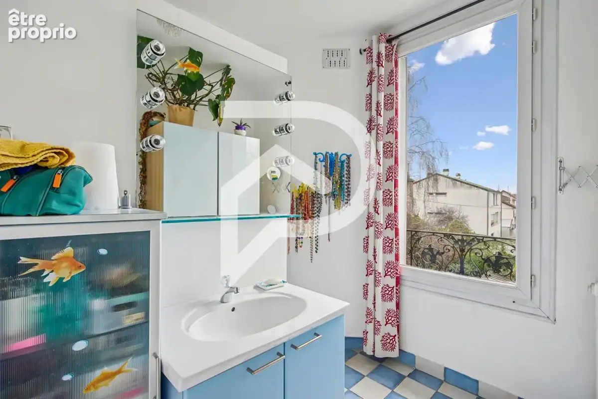 Maison de charme des années 30 -Pierrefitte-sur-Seine (rattachée à Saint-Denis) - photo 8