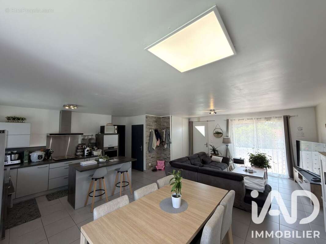 Maison 91 m² à Glenic  - photo 6