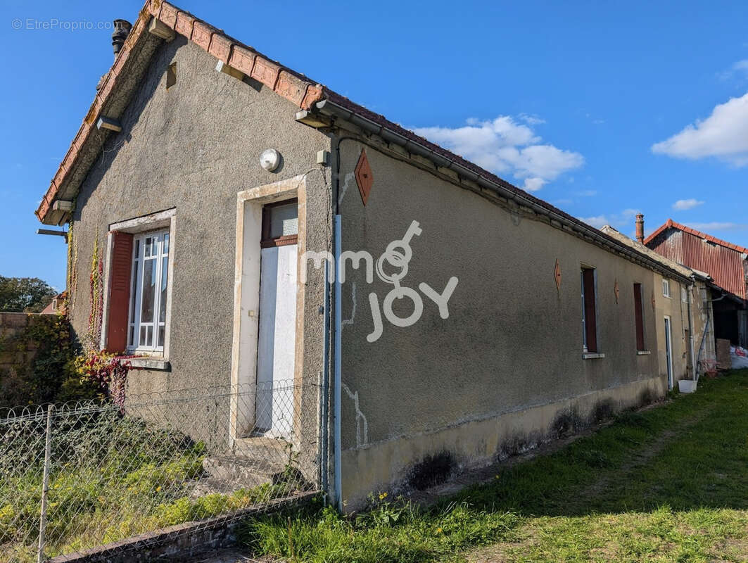 Maison à SAINT-MARD-DE-RENO