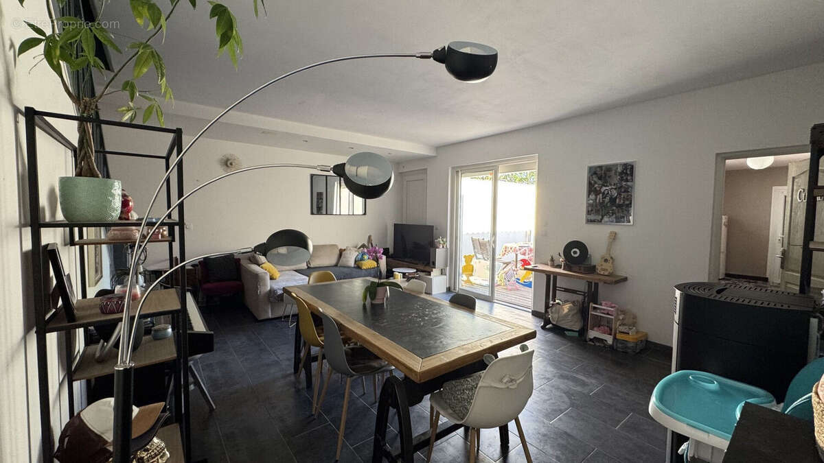 Maison à ROCHEFORT