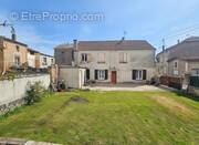 Appartement à SAINTE-LIVRADE-SUR-LOT