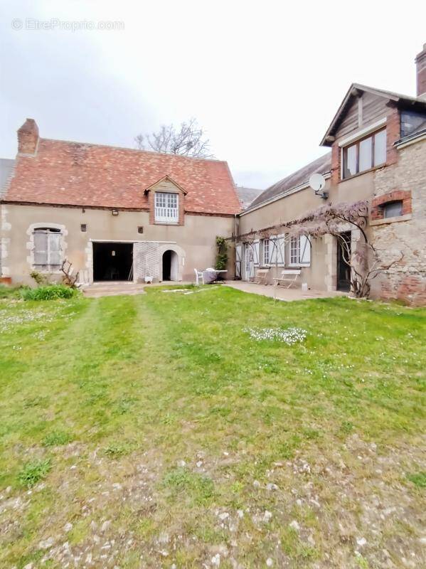 Maison à MOISY