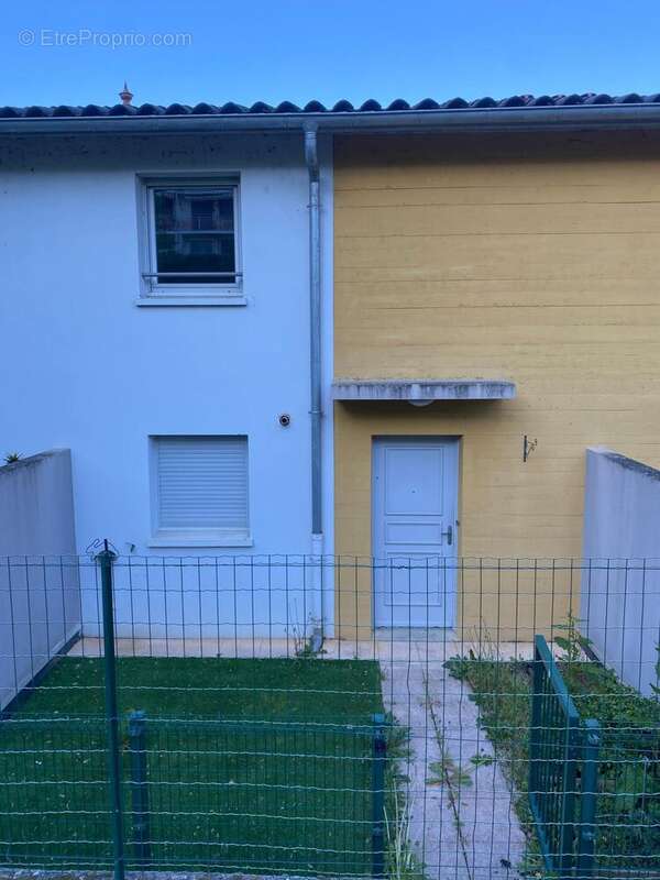Photo 6 - Appartement à JASSANS-RIOTTIER