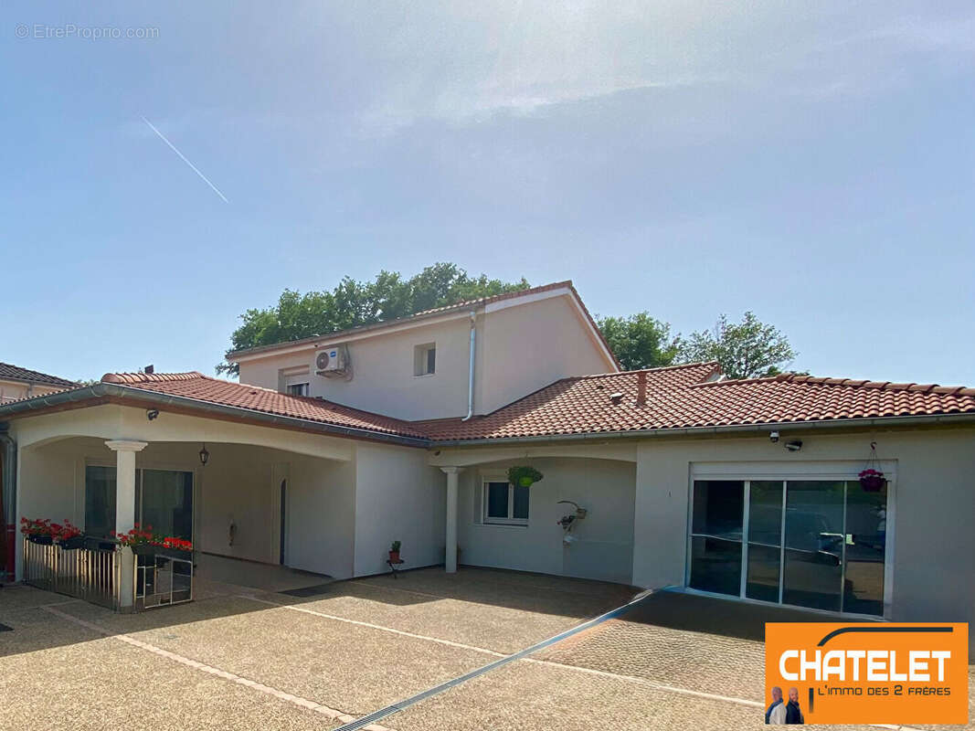 Maison à BOURG-EN-BRESSE