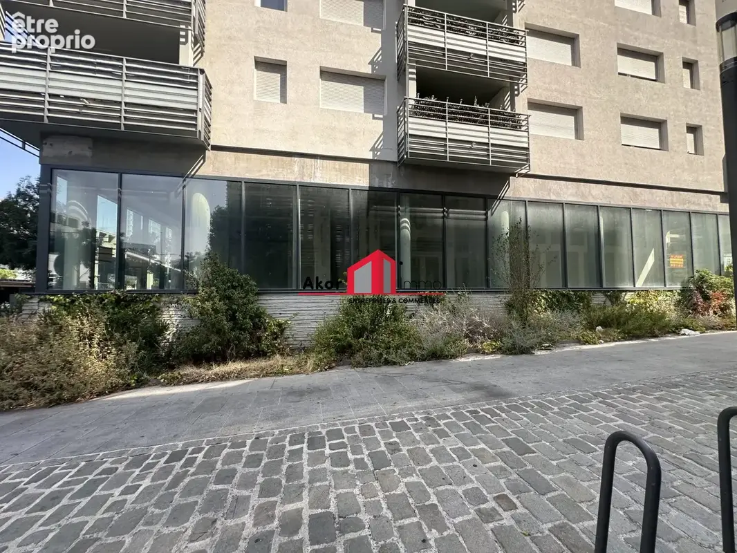 Commerce 204 m² à vendre à Marseille-3e (13003) - photo 2