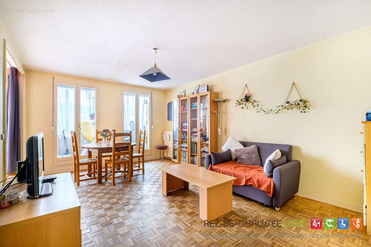 Appartement à LYON-8E