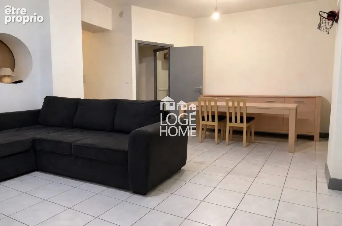 Appartement 2 pièces 49 m² à vendre à Roubaix (59100) - photo 2