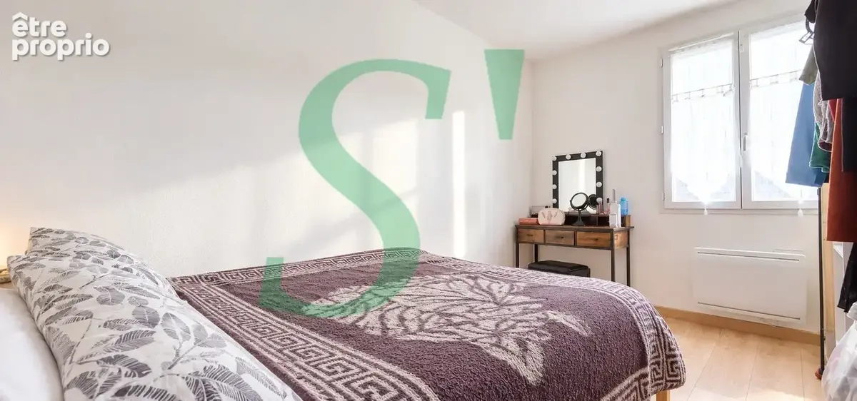 Maison 4 pièces 84 m² à vendre à Etrepagny (27150) - photo 5