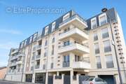 Appartement à PERSAN
