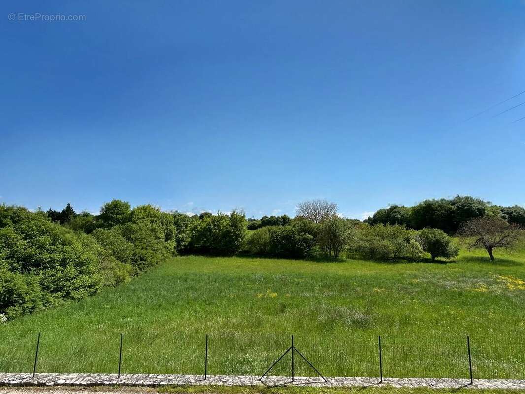 Maison à NANTEUIL-EN-VALLEE