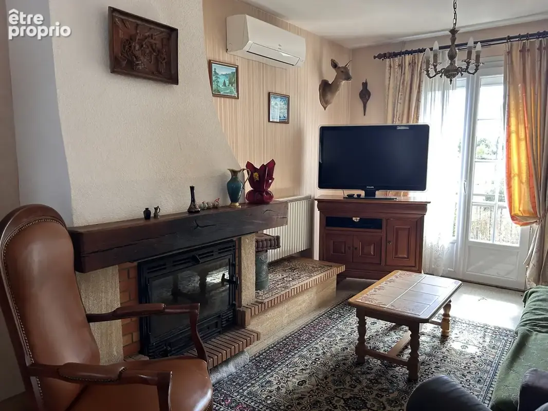 A VENDRE - Maison sur sous-sol complet  3 pièces avec garage et jardin à Chaillac - photo 4