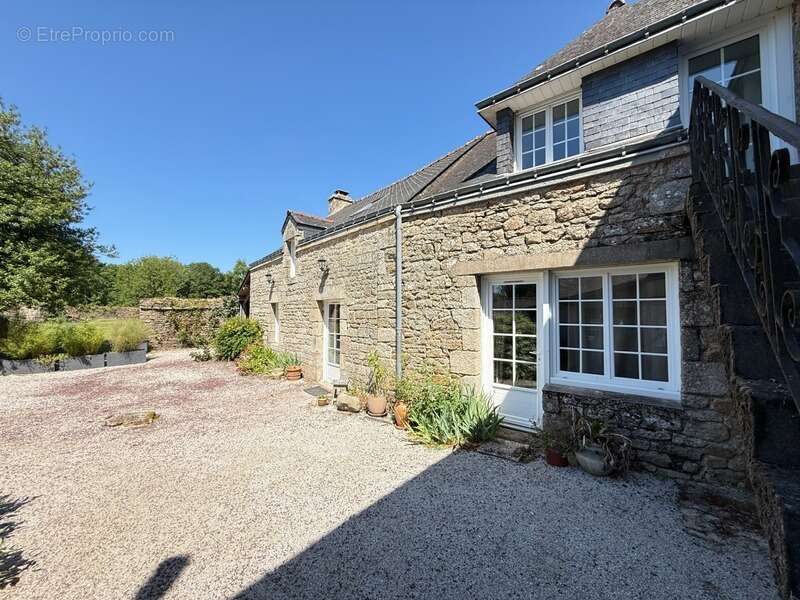 À Vendre – Propriété de Caractère avec Activité de Chambres d’Hôtes – Guern (56310) - photo 21