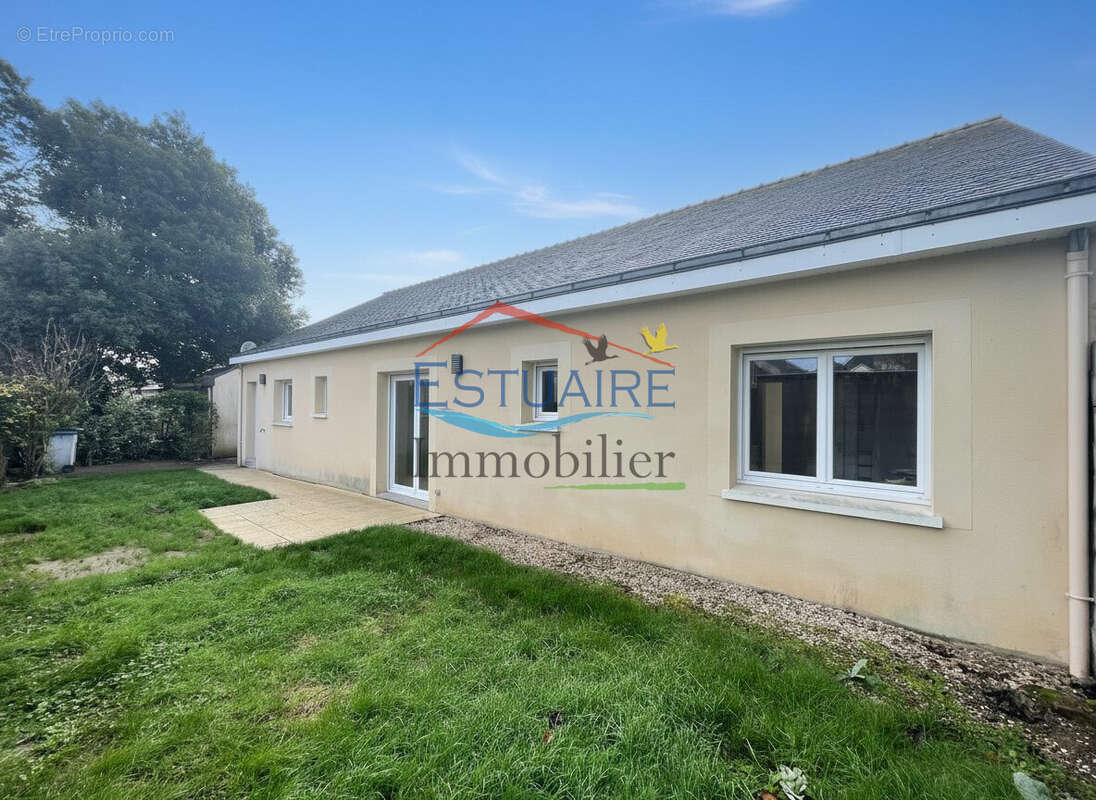 Maison à LES TOUCHES