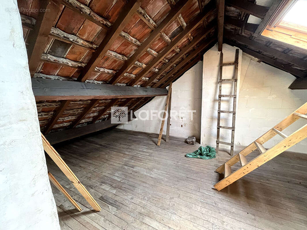 Maison à SERAINCOURT