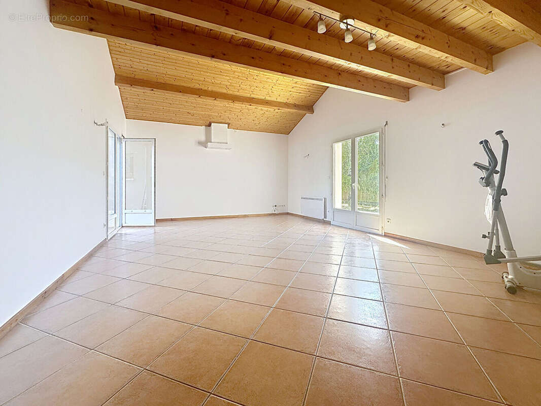 Maison à SAINT-MEDARD-EN-JALLES