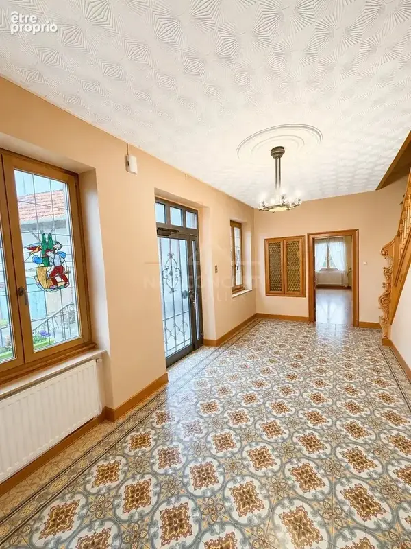 DONNENHEIM  Bien rare : 296 m² habitables + grange  Nombreuses possibilités d’exploitation - photo 3