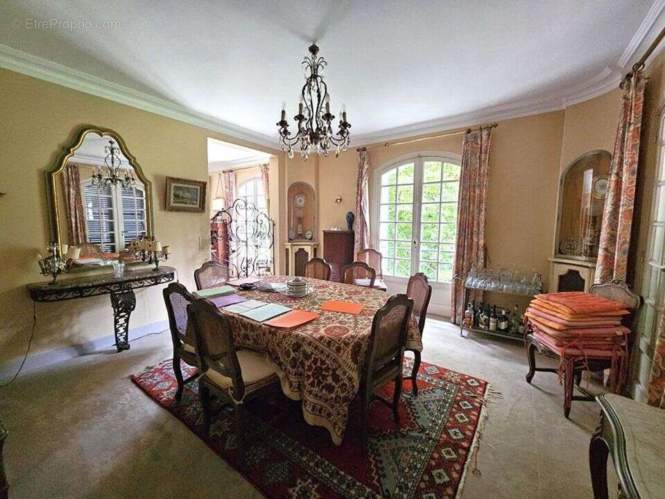 Maison à MATHIEU