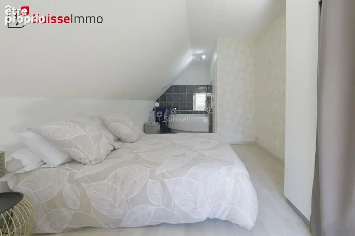 Maison 130 m2 avec piscine - DPE C - photo 11