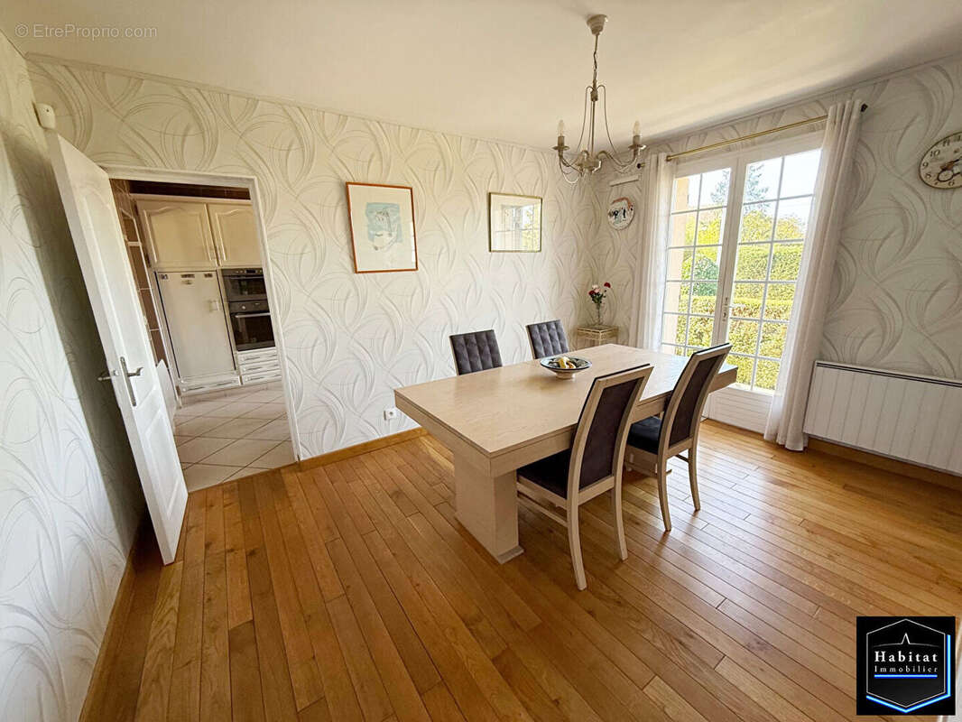 Maison à DAMMARTIN-EN-GOELE