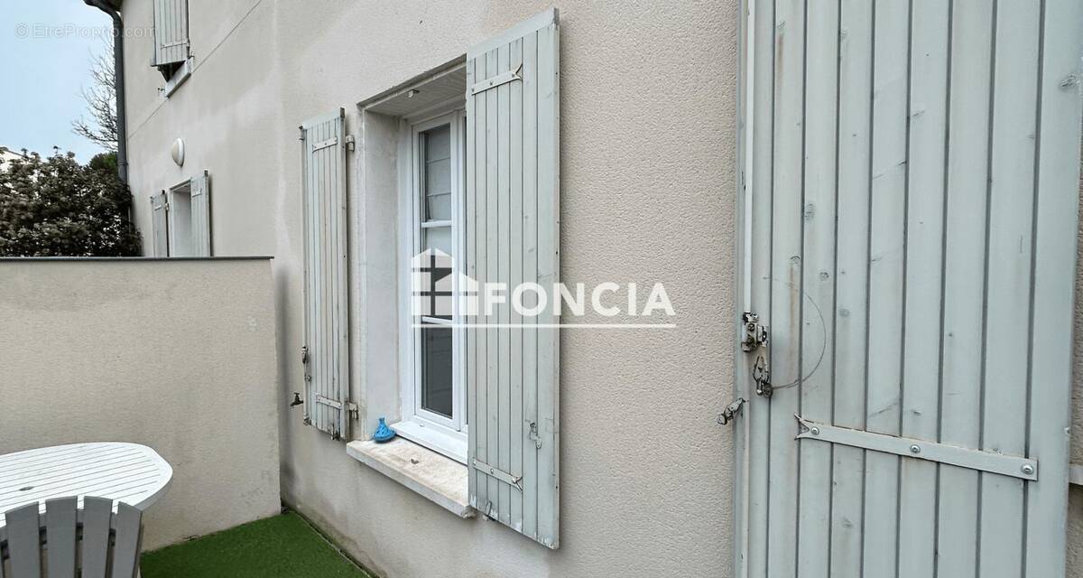 Appartement à SAINTES