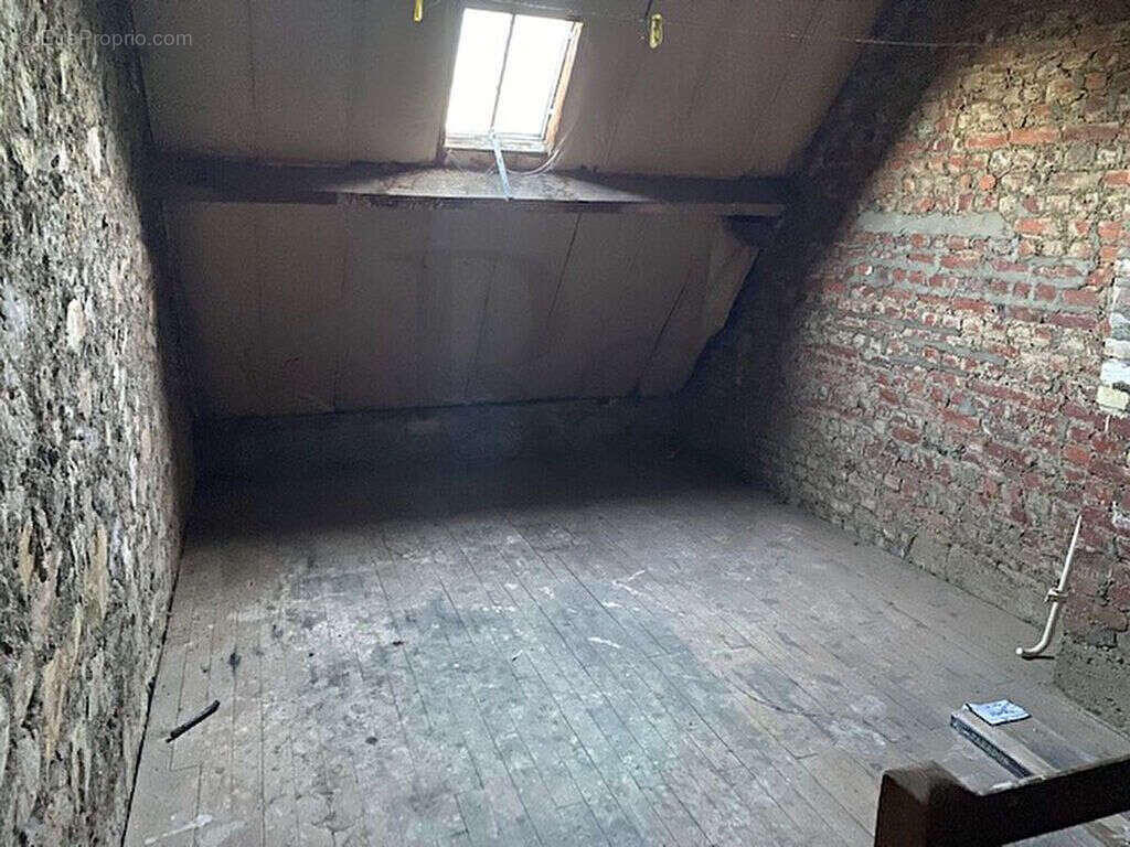 Maison à CONDE-SUR-NOIREAU