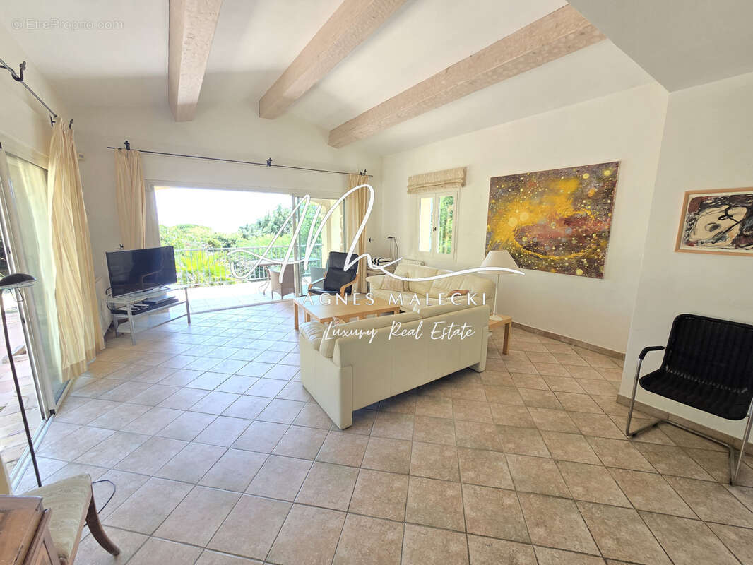 Maison à LA CROIX-VALMER