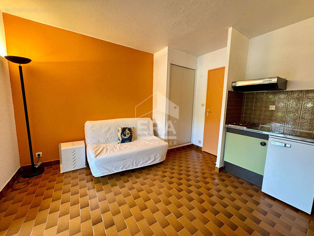 Appartement à SAINT-CYR-SUR-MER