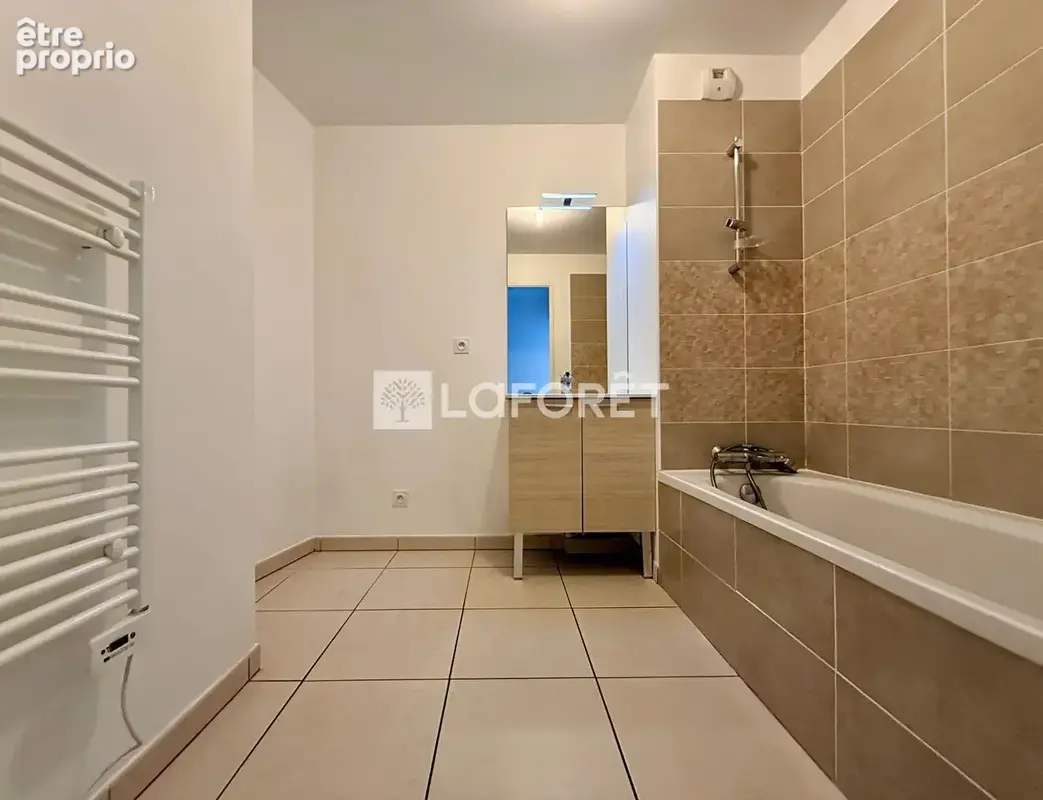 Appartement Toulon 3 pièce(s) 59 m2 - photo 4