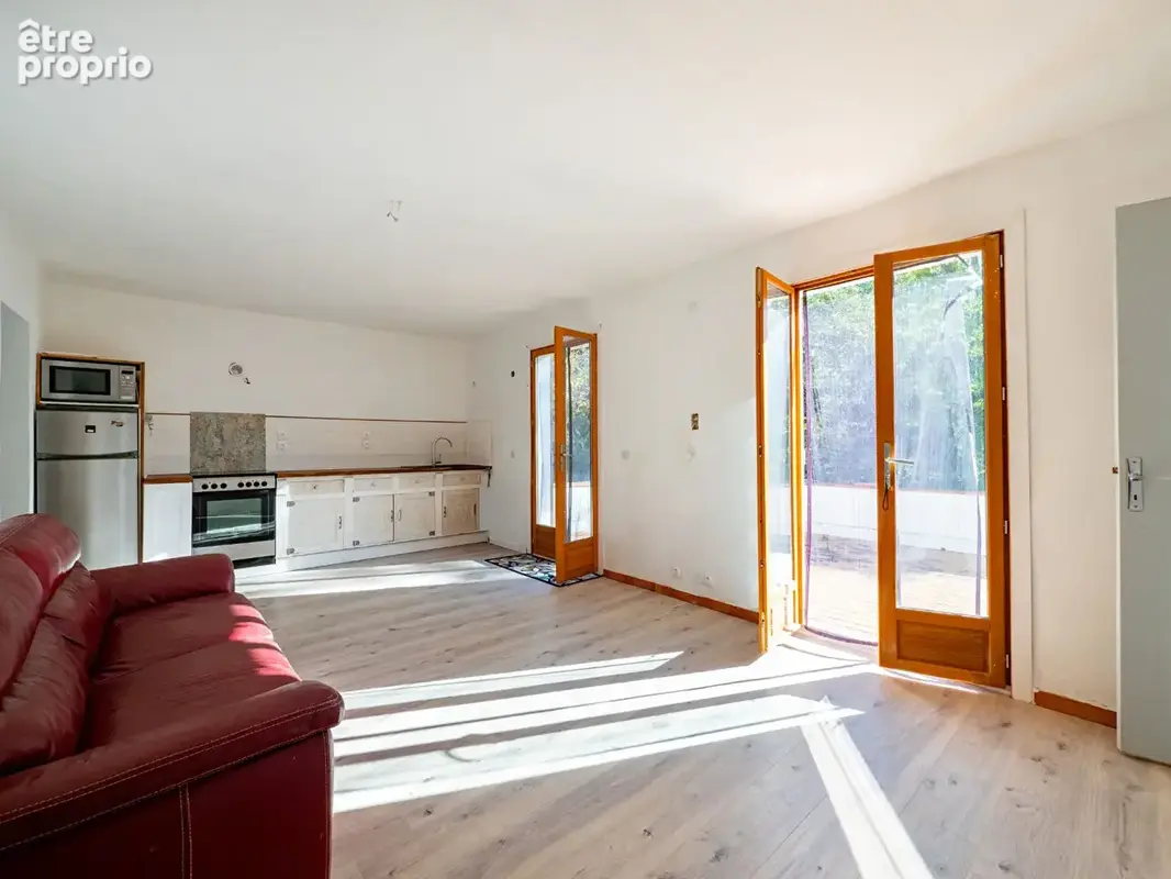 3 habitations, piscine et fort potentiel ! - photo 9