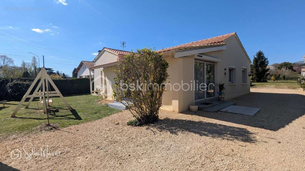 Maison à CONDEZAYGUES