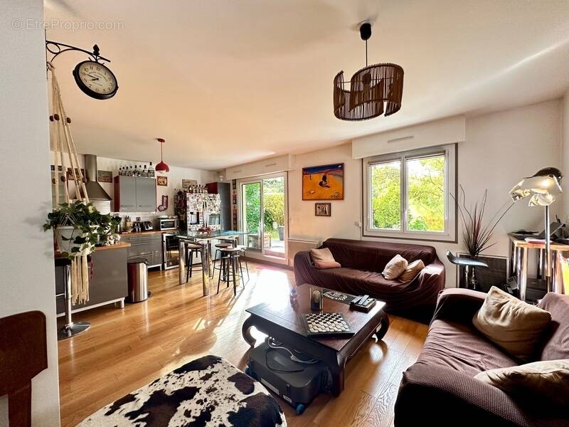 Appartement à GIF-SUR-YVETTE