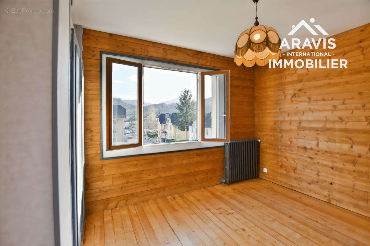 Appartement à TANINGES