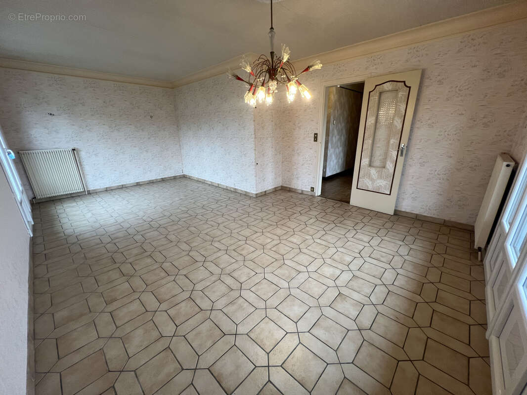 Maison à VOISCREVILLE