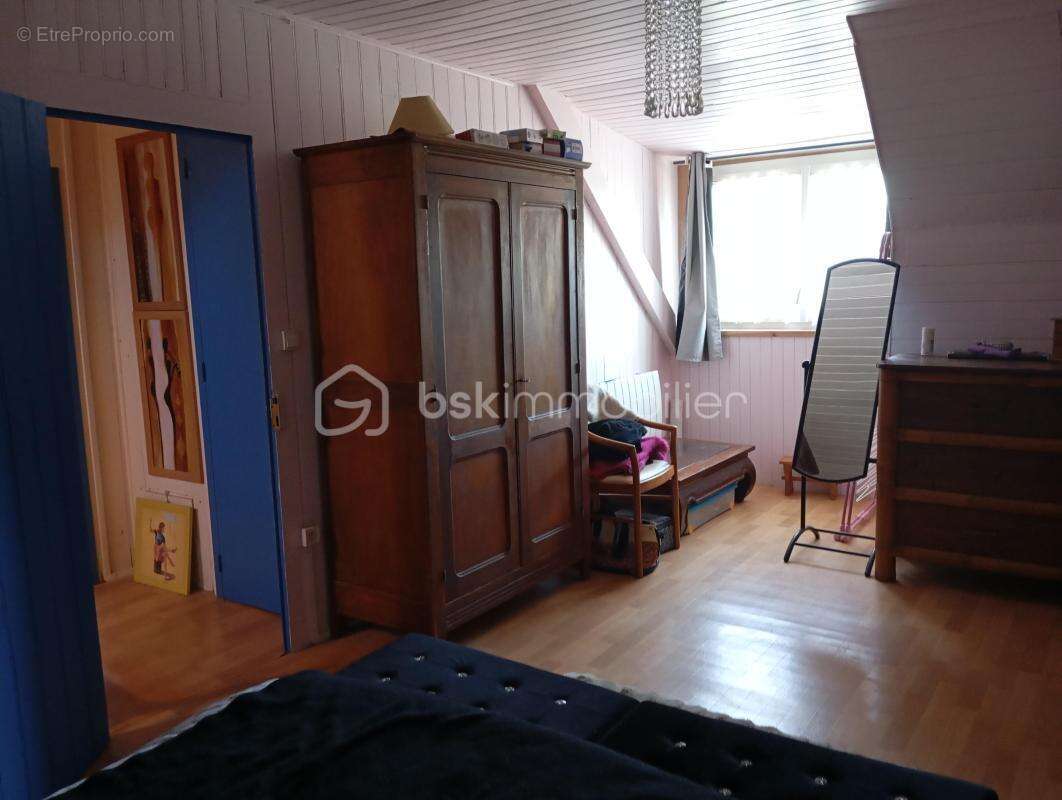 Maison à LA CHAPELLE-NEUVE