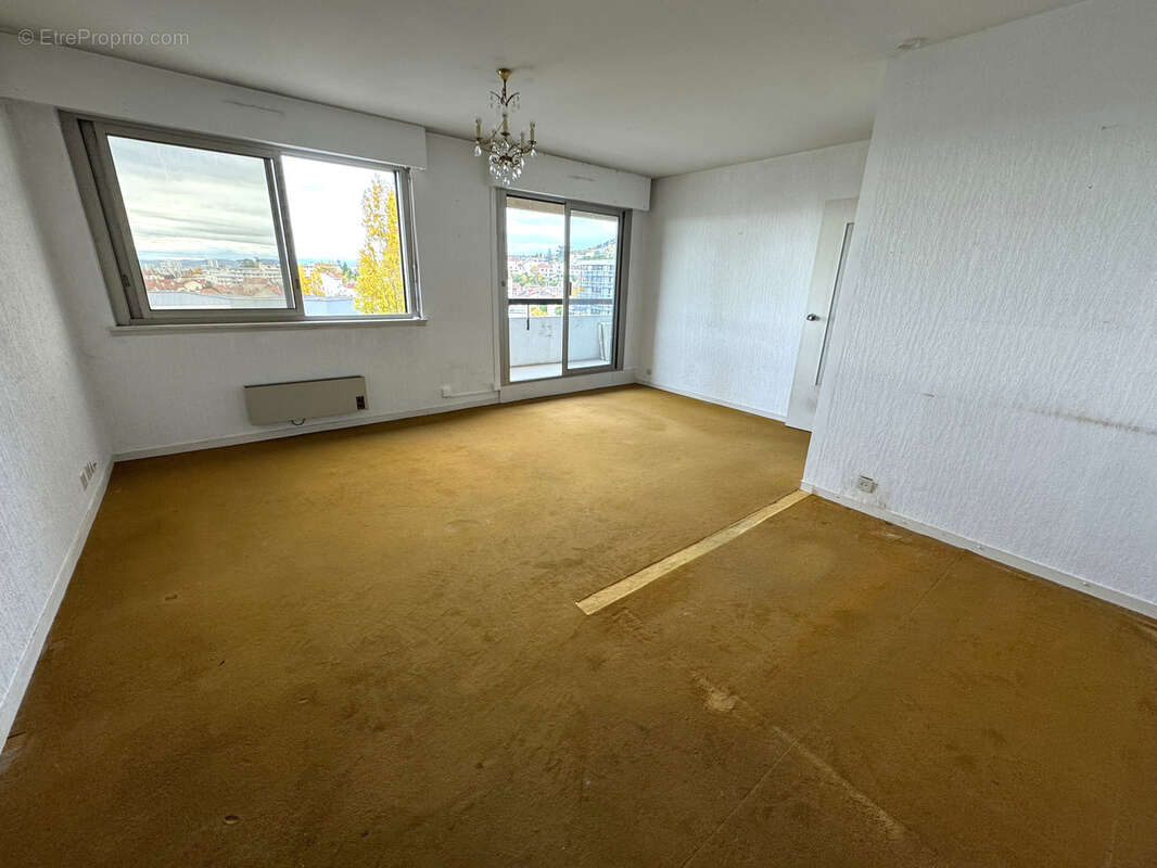 Appartement à CHAMALIERES