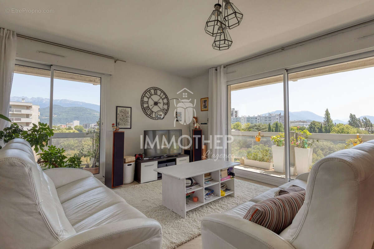 Appartement 130 m² à Grenoble  - photo 3
