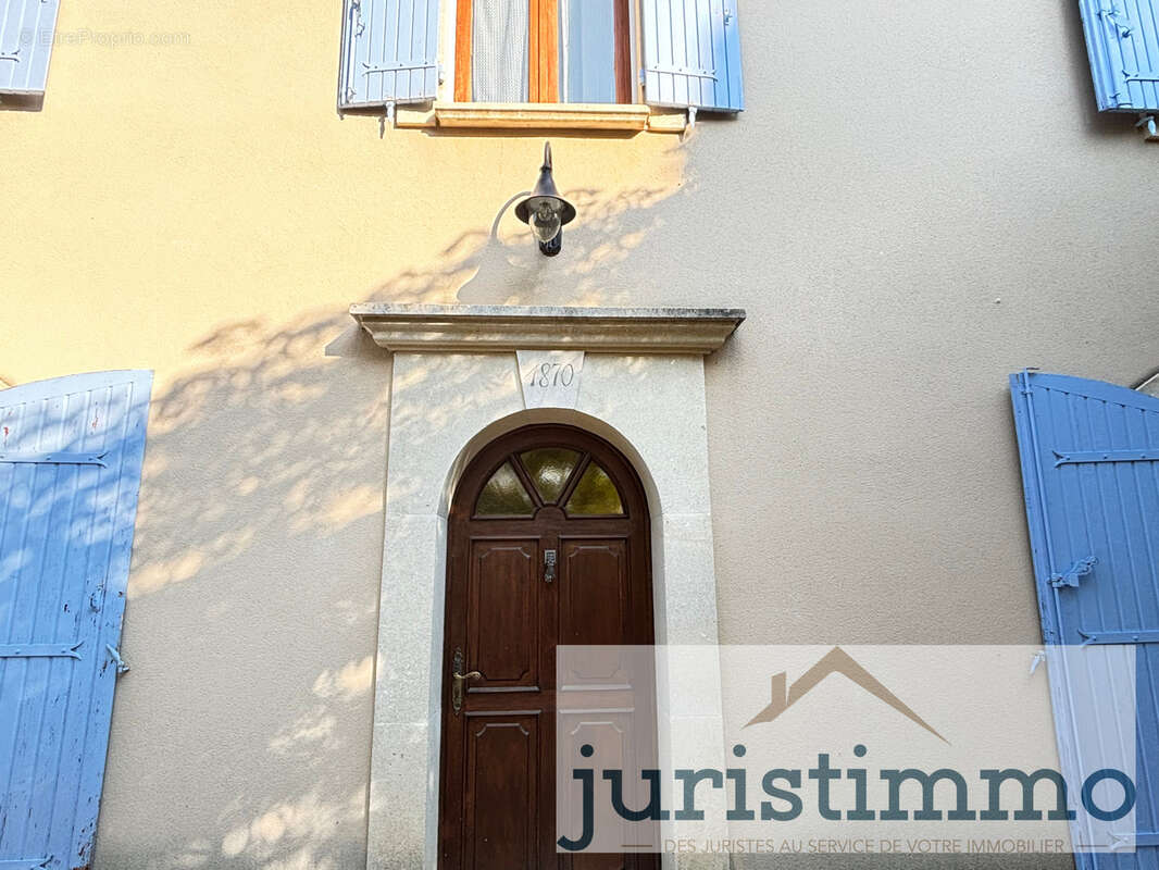 Maison à BEAUMES-DE-VENISE