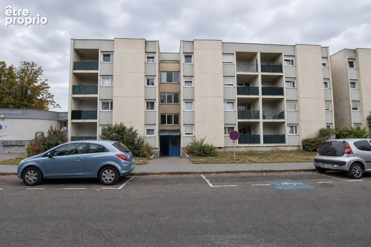 Appartement T4 lumineux de 79 m² avec 2 balcons - déal investisseur - Proche Faculté de Médecine - photo 8