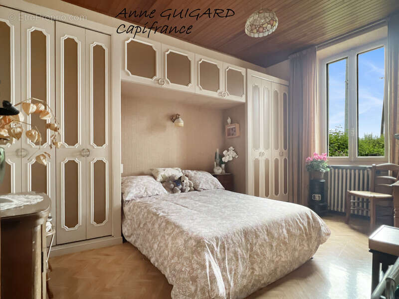 Annecy (74) - maison des annees 30 face au lac d'annecy - photo 10
