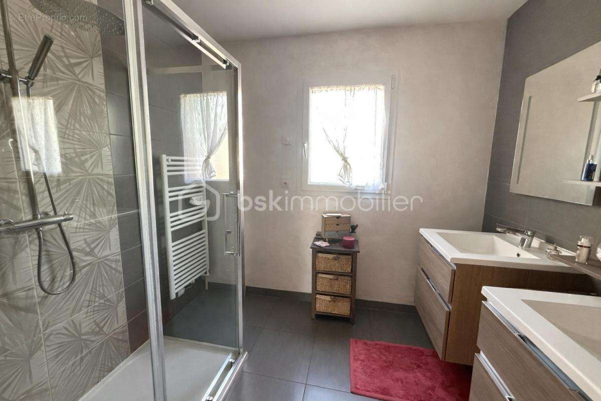 Maison à PONT-SAINT-MARTIN