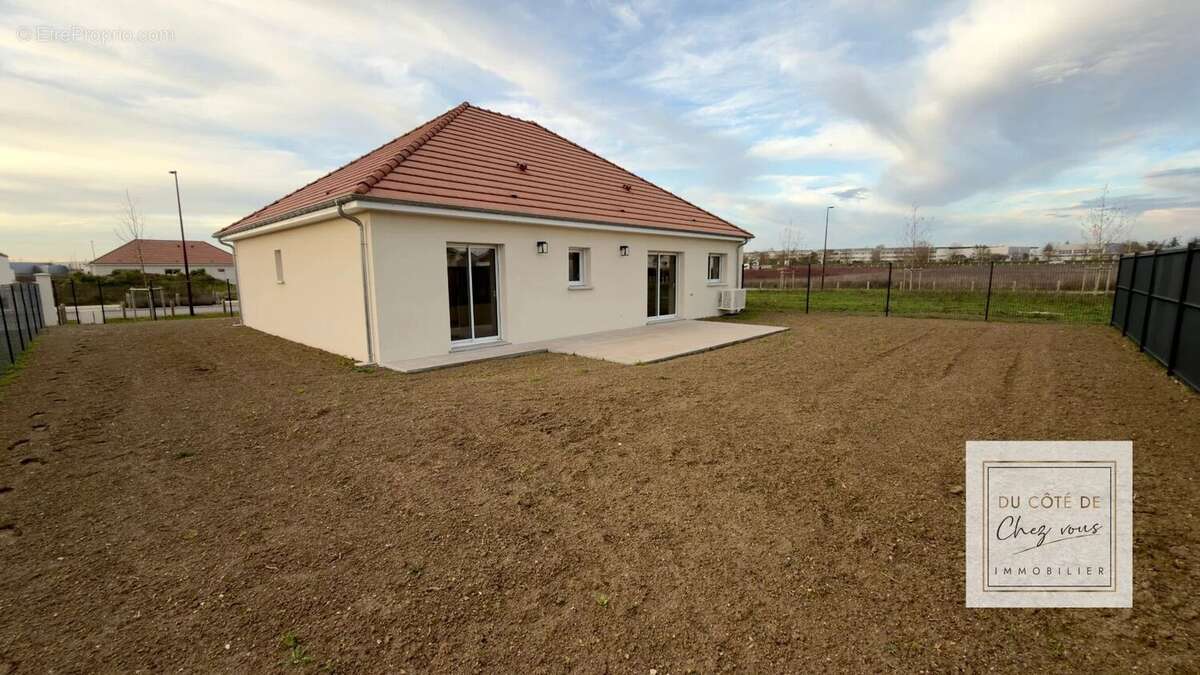 Maison à ROSIERES-PRES-TROYES