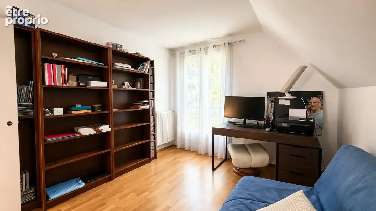 Maison 240 m² à Villecresnes  - photo 9