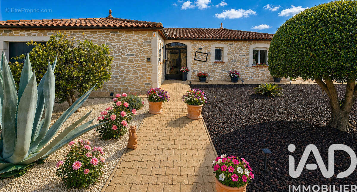 Photo 2 - Maison à FERRALS-LES-CORBIERES
