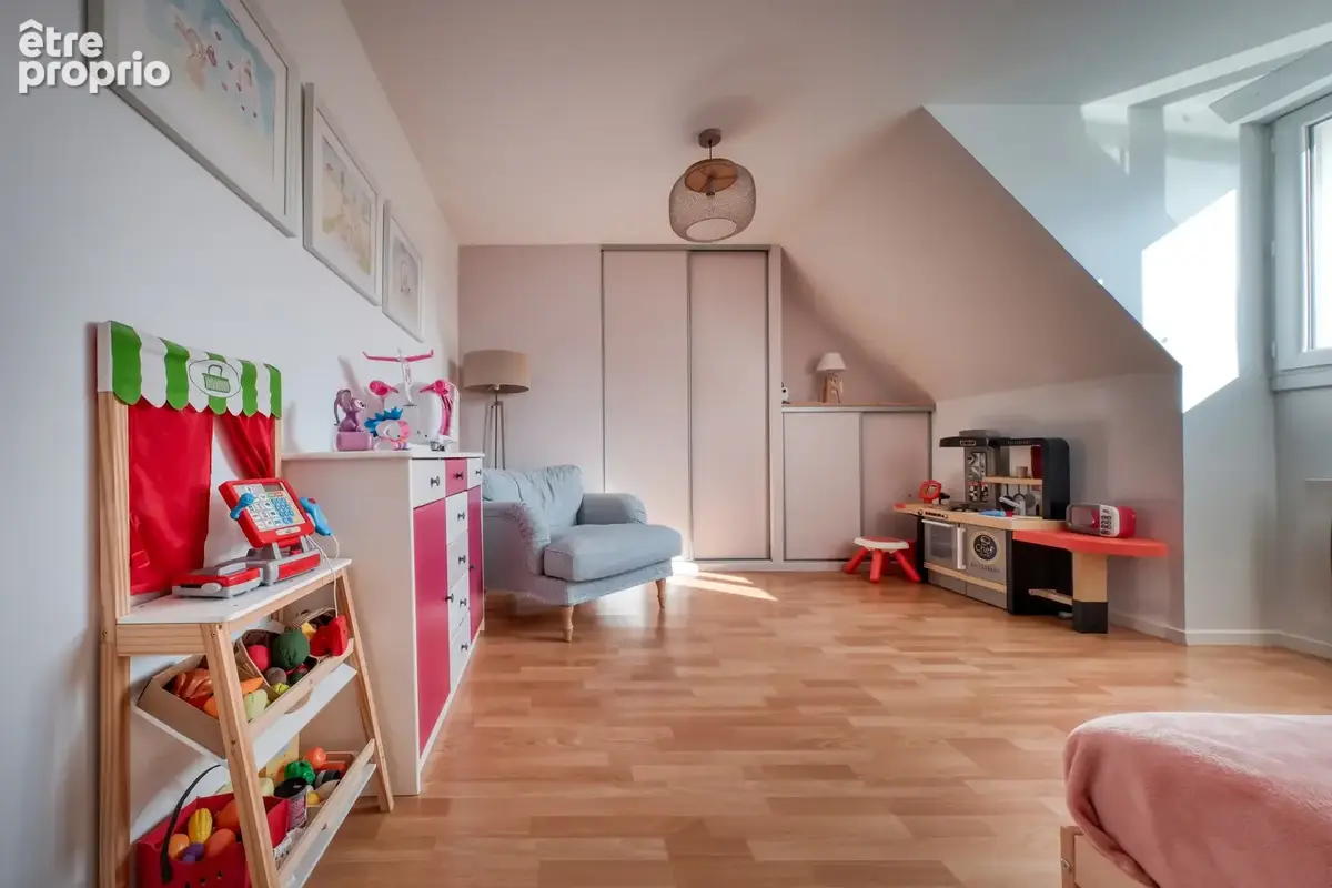 Maison impeccable d'etat - 206m2 -  4chambres + bureau - piscine - au calme - photo 17