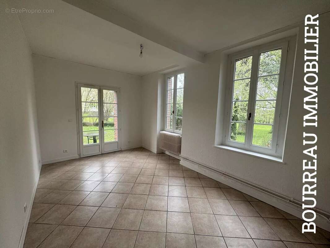 Maison à CHASSY