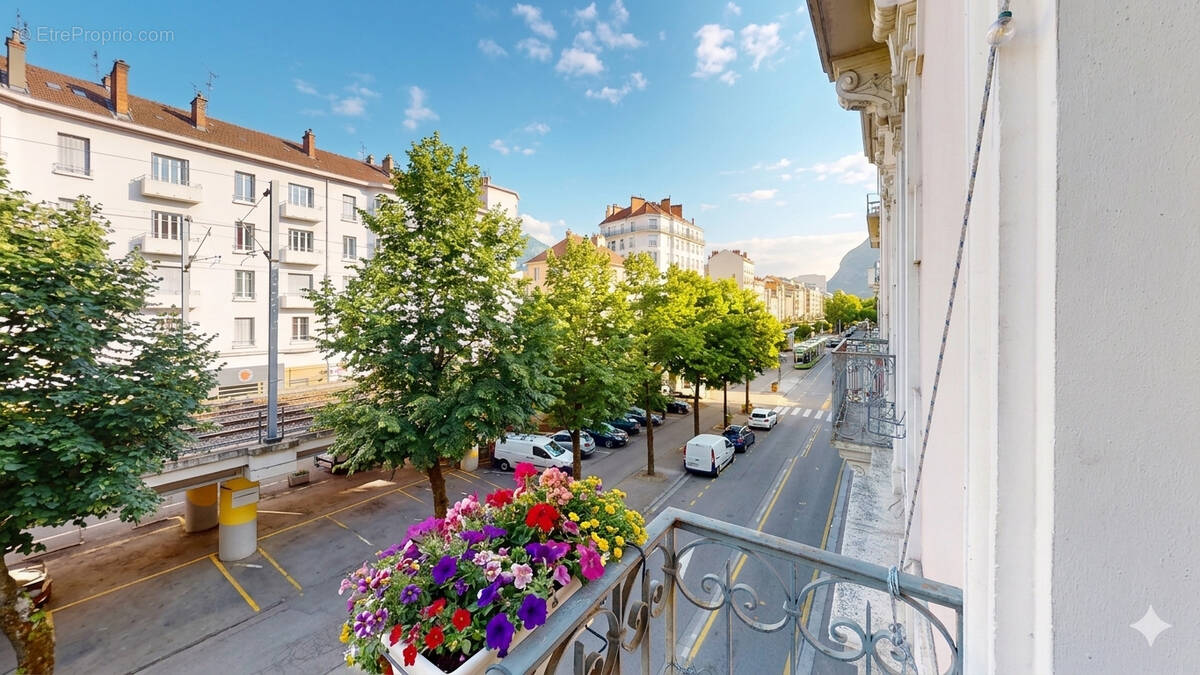 Appartement à GRENOBLE