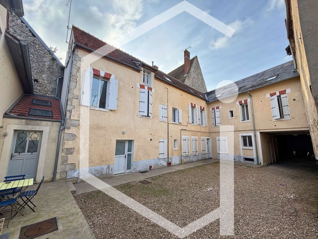 Appartement à CHATILLON-SUR-LOIRE